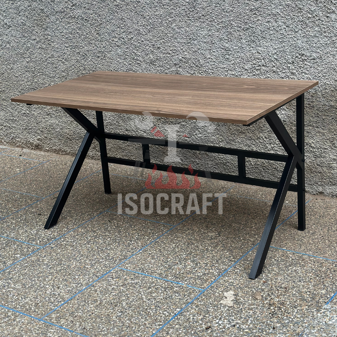 Modèle K – Design Moderne