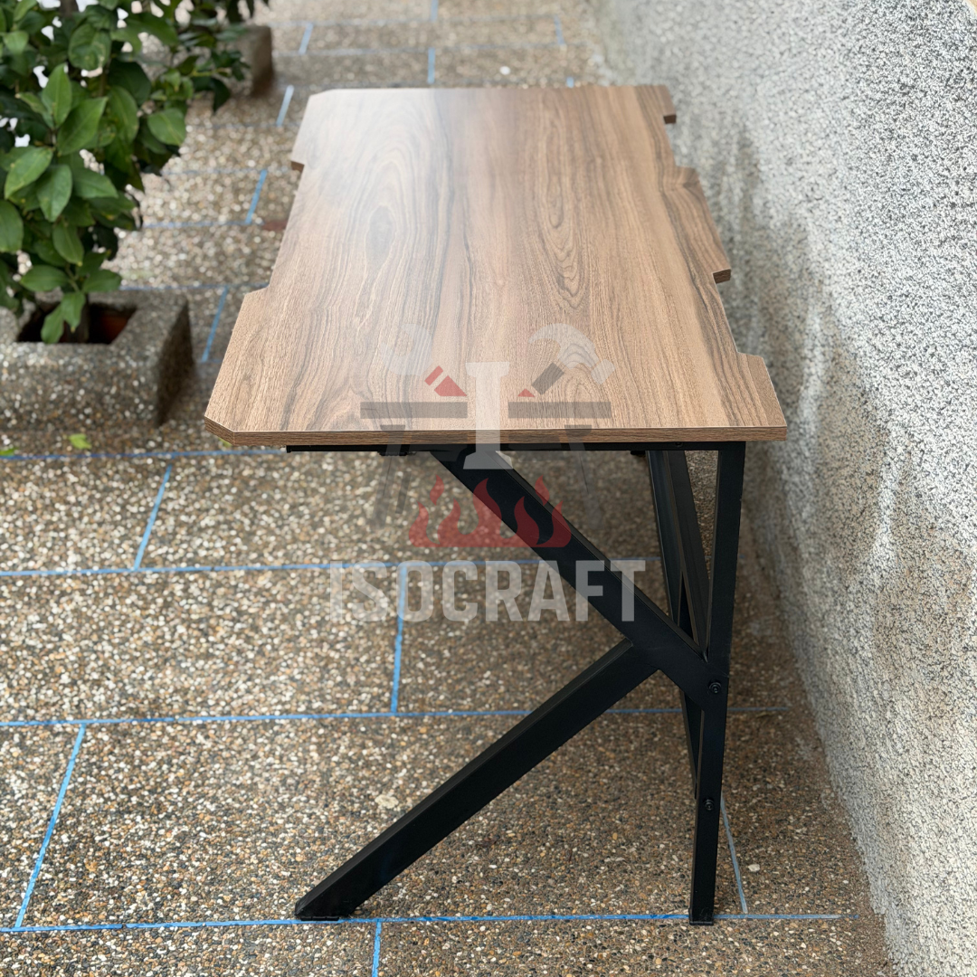 Modèle K – Design Moderne